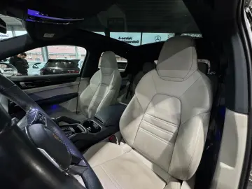 Cayenne Coupe Sport Chrono Memory PASM BOSE AHK