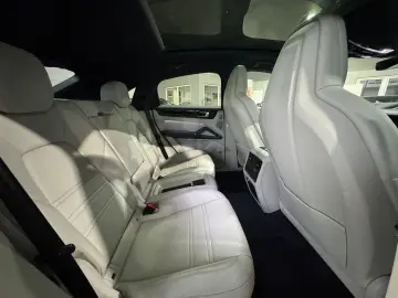 Cayenne Coupe Sport Chrono Memory PASM BOSE AHK