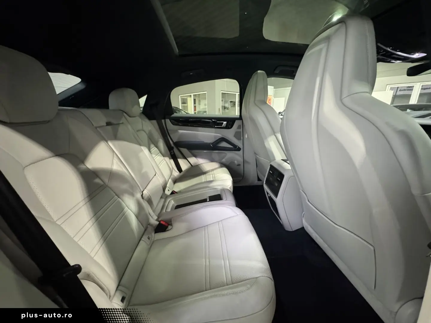 Cayenne Coupe Sport Chrono Memory PASM BOSE AHK