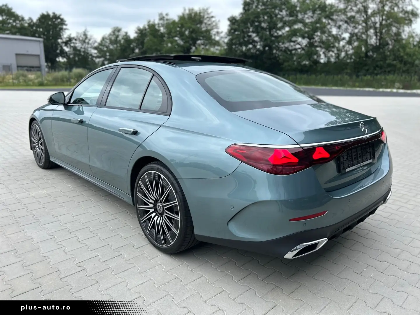 E450d 4M AMG Night Premium -HUD-Pano-Softcl-21Zo