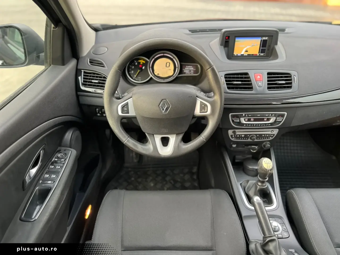 Renault Megane 3   1.5 dci 110 cp