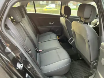 Renault Megane 3   1.5 dci 110 cp