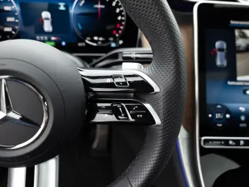 GLC 300 de 4M AMG-Sport DIGITAL Pano Memo Totw