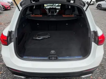 GLC 400 e 4M AMG NIGHT BURMEST 360