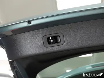 GLC 300 e 4M AMG DIG.LIGHT AHK Pano Distro 360