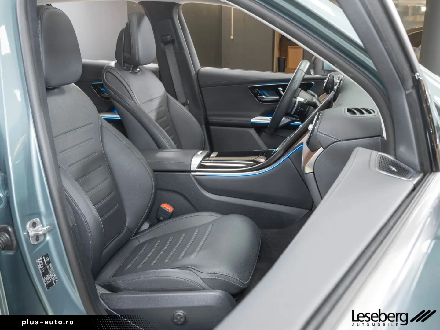 GLC 300 e 4M AMG DIG.LIGHT AHK Pano Distro 360