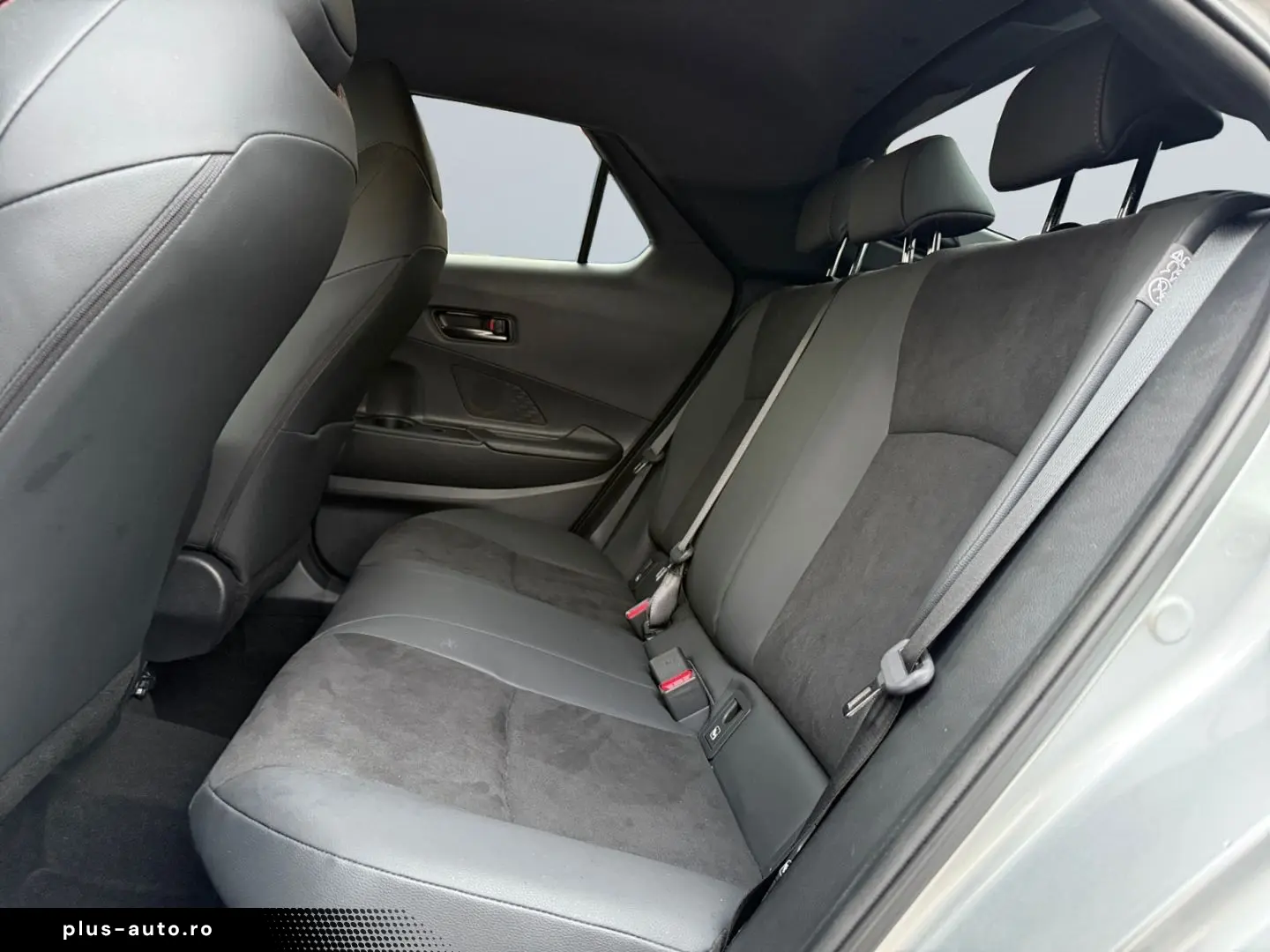 C-HR 2.0 Hybrid AWD GR SPORT  LED 19'' JBL RCam