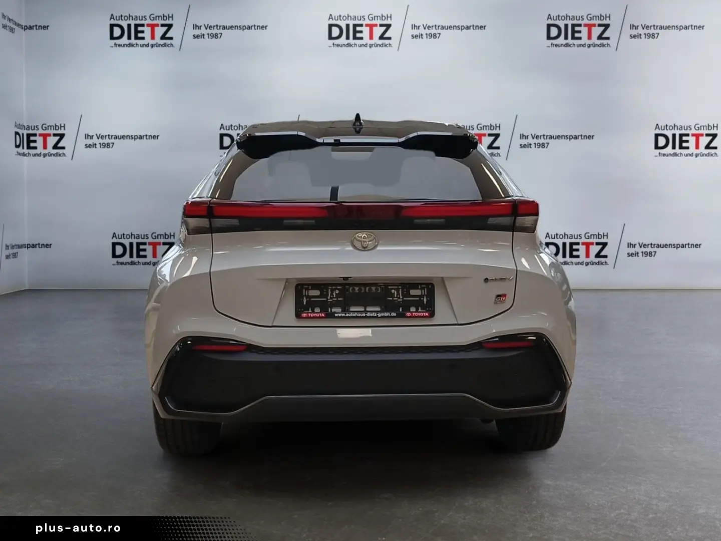 C-HR Plug-In Hybrid GR-Sport ACC KAM TOTW JBL