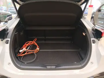 C-HR Plug-In Hybrid GR-Sport ACC KAM TOTW JBL