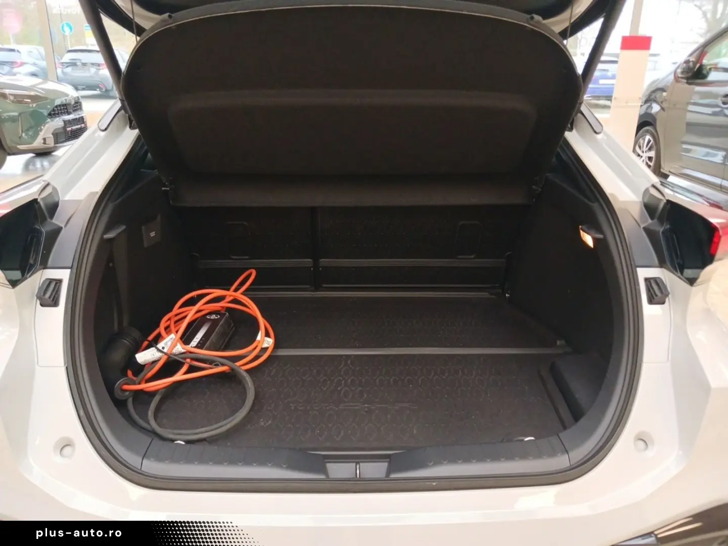 C-HR Plug-In Hybrid GR-Sport ACC KAM TOTW JBL