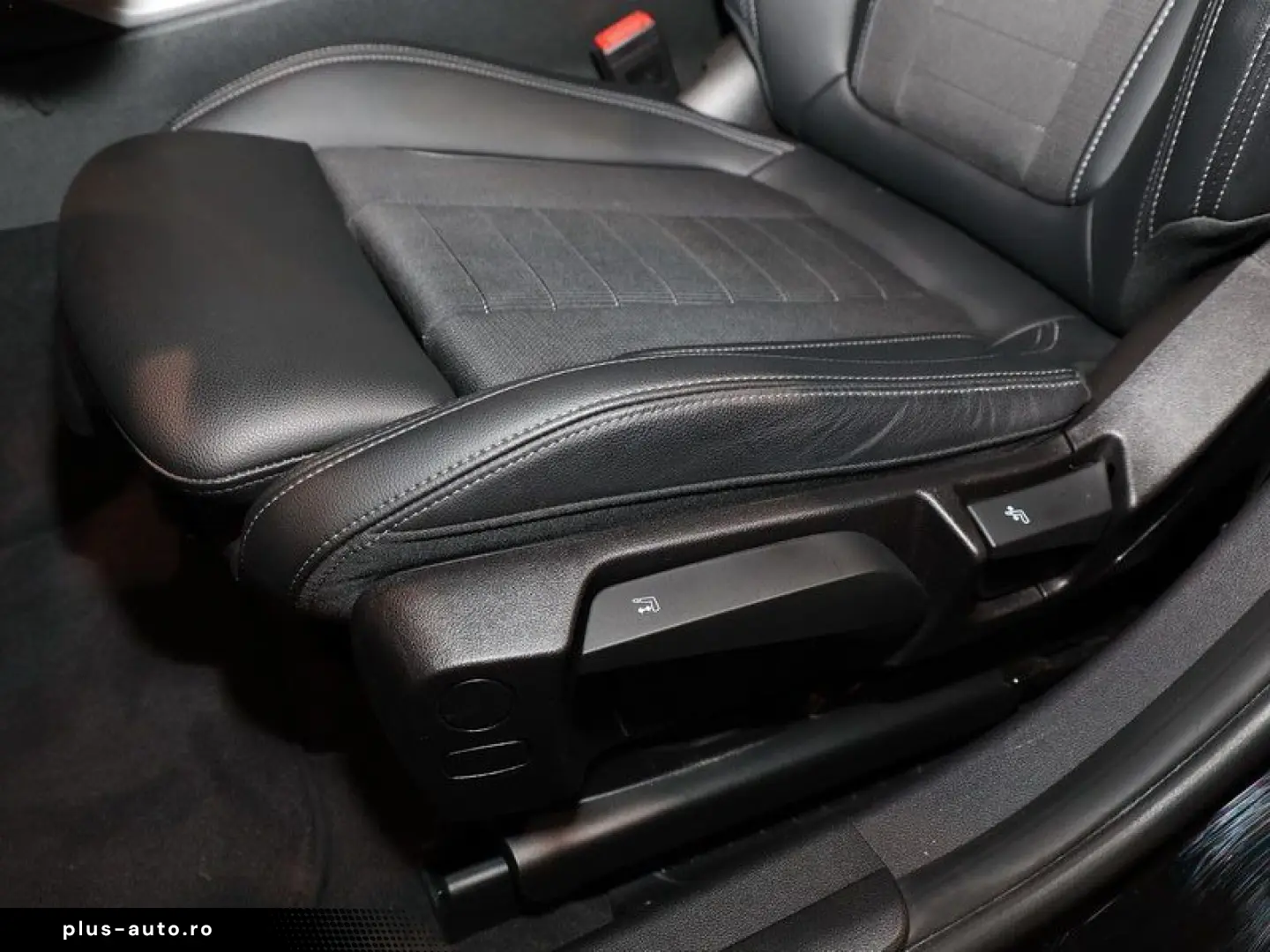 320e Lim. 17Zoll LED RFK Sp.Sitz