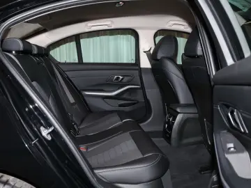 320e Lim. 17Zoll LED RFK Sp.Sitz