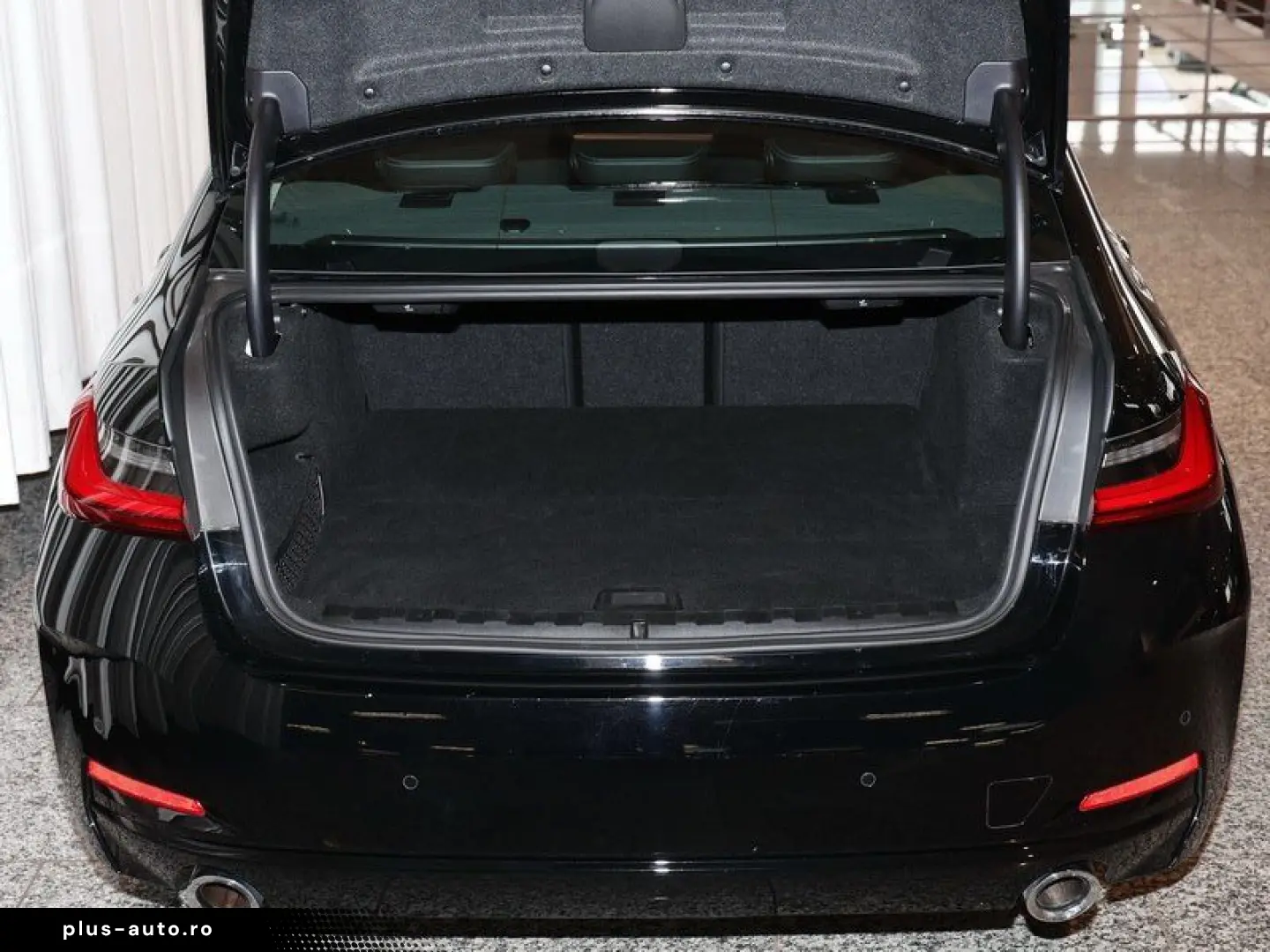 320e Lim. 17Zoll LED RFK Sp.Sitz