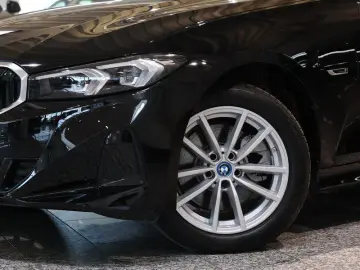 320e Lim. 17Zoll LED RFK Sp.Sitz