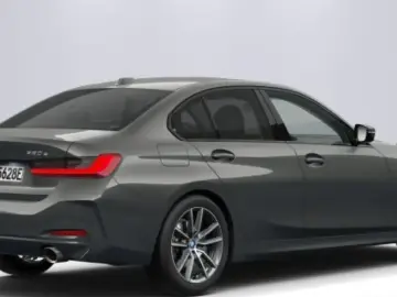 320e Klimaaut. Glasdach Sportsitze PDC HiFi Navi