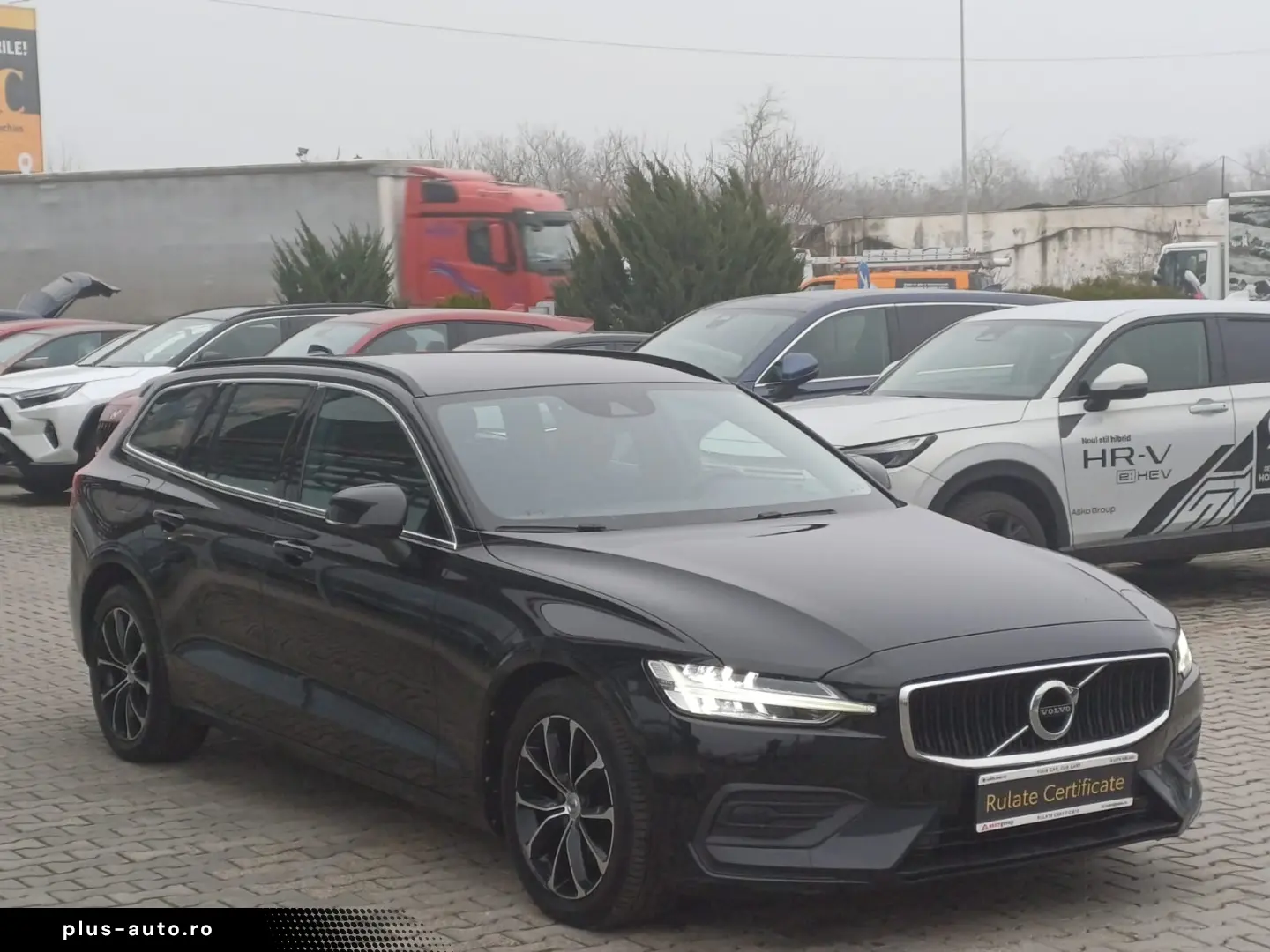 Volvo V60 2.0 diesel 197 cp AT8 Momentum Pro
