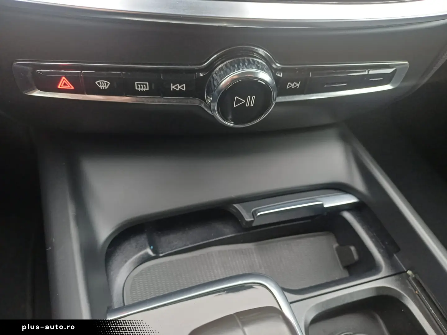 Volvo V60 2.0 diesel 197 cp AT8 Momentum Pro