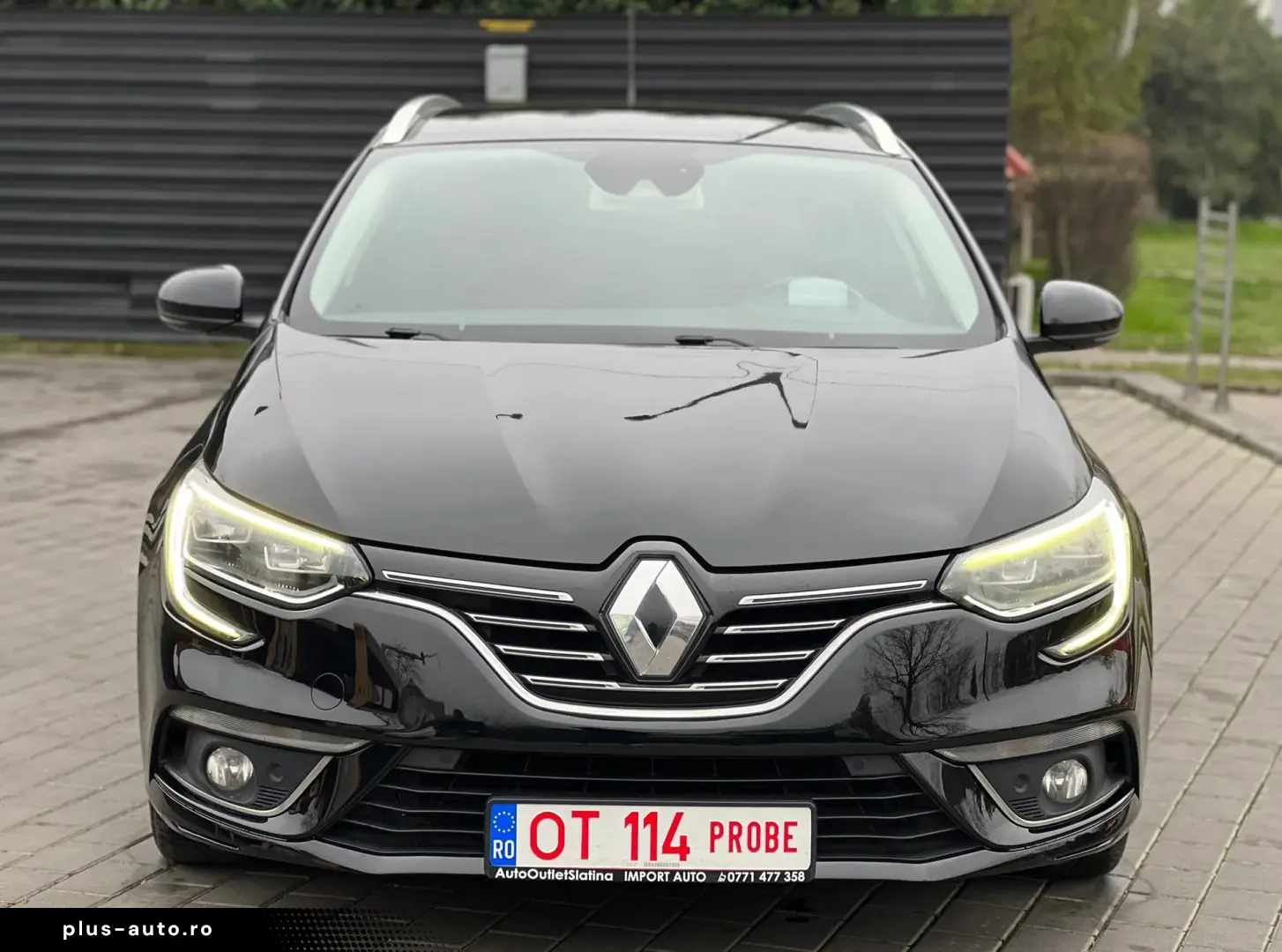 Renault Megane Estate Blue dCI EDC Intens