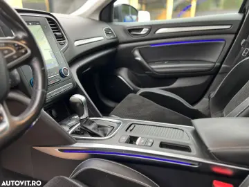 Renault Megane Estate Blue dCI EDC Intens