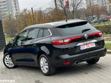 Renault Megane Estate Blue dCI EDC Intens