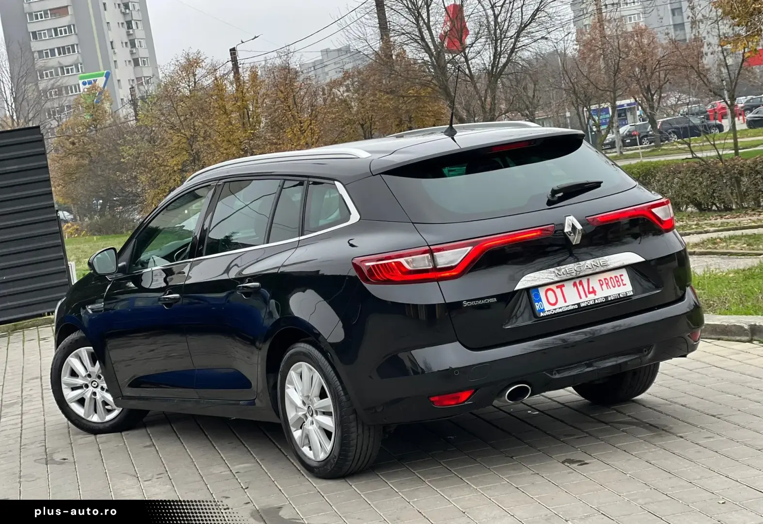 Renault Megane Estate Blue dCI EDC Intens