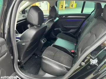 Renault Megane Estate Blue dCI EDC Intens