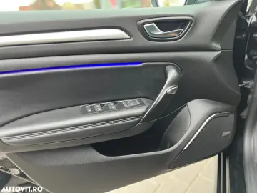 Renault Megane Estate Blue dCI EDC Intens