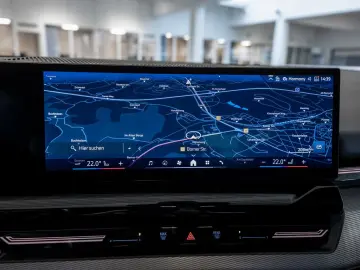 520d M-Sport LED ACC NAVI KAMERA SHZ PDC MEMORY