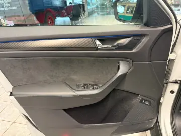 Kodiaq Sportline 4x4 Pano 360  Keyl