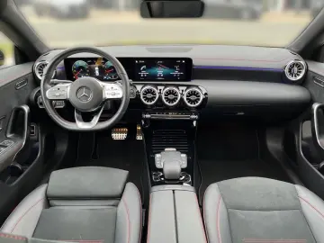 CLA 250 4M Coupé AMG NIGHT PANO AMBI WIDE LED BC