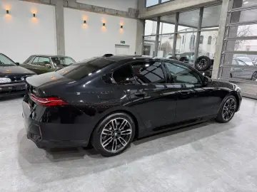 520 i M Sport Pano Carbon H&K 4SHZ HUD 360
