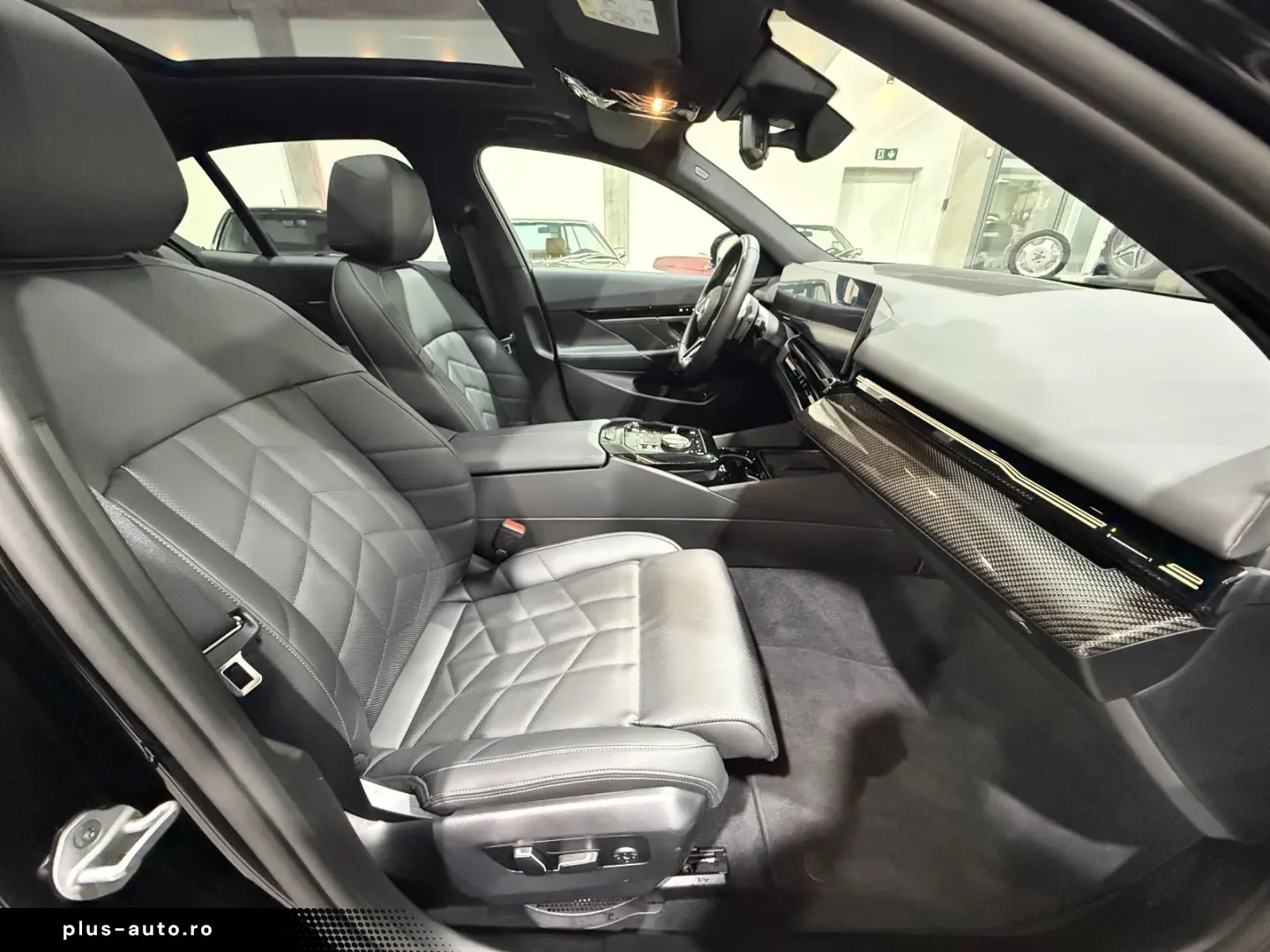 520 i M Sport Pano Carbon H&K 4SHZ HUD 360