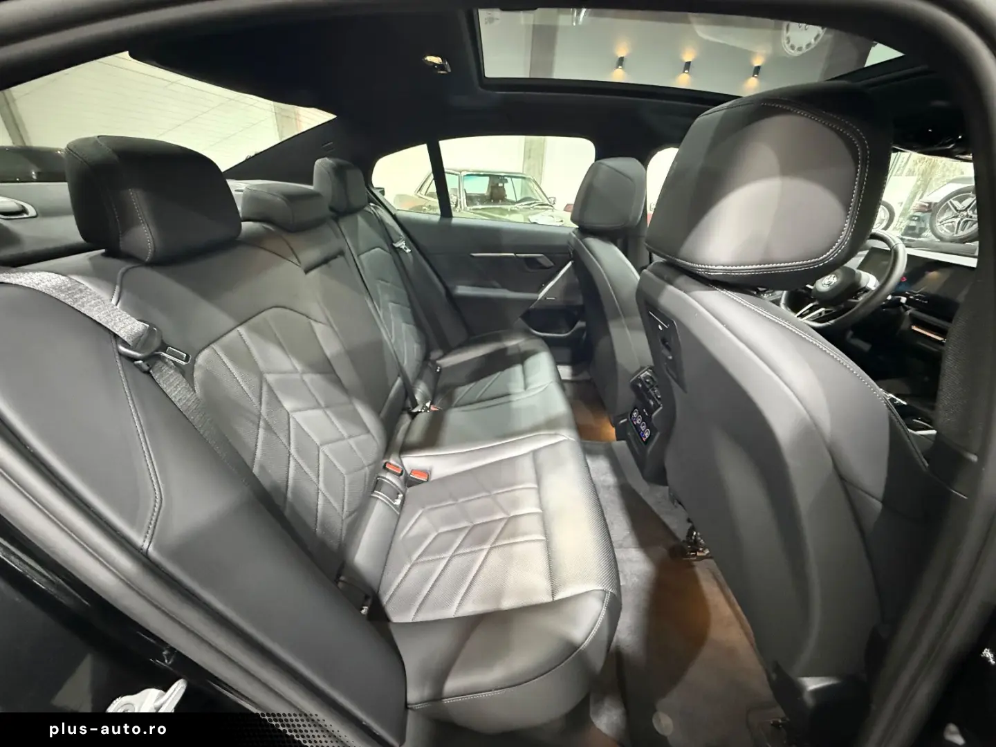 520 i M Sport Pano Carbon H&K 4SHZ HUD 360