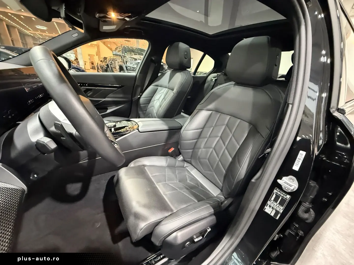 520 i M Sport Pano Carbon H&K 4SHZ HUD 360