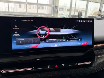 520 i M Sport Pano Carbon H&K 4SHZ HUD 360