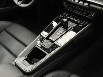 992 911 Carrera 4S Lift Matrix BOSE InnoDrive