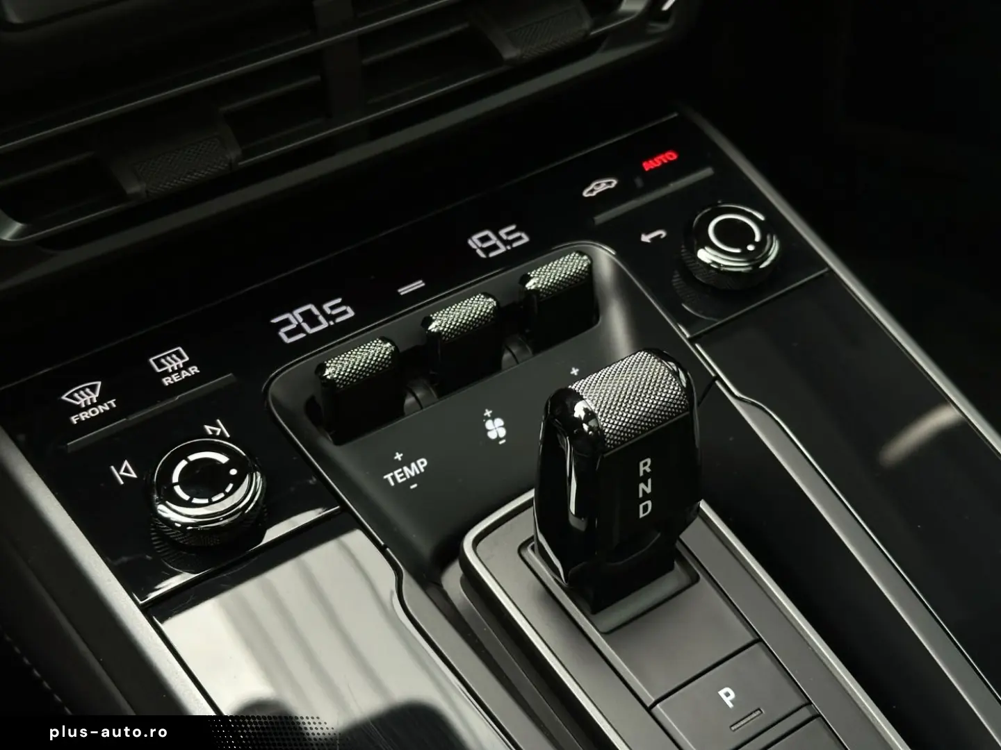 992 911 Carrera 4S Lift Matrix BOSE InnoDrive