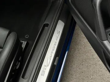 992 911 Carrera 4S Lift Matrix BOSE InnoDrive