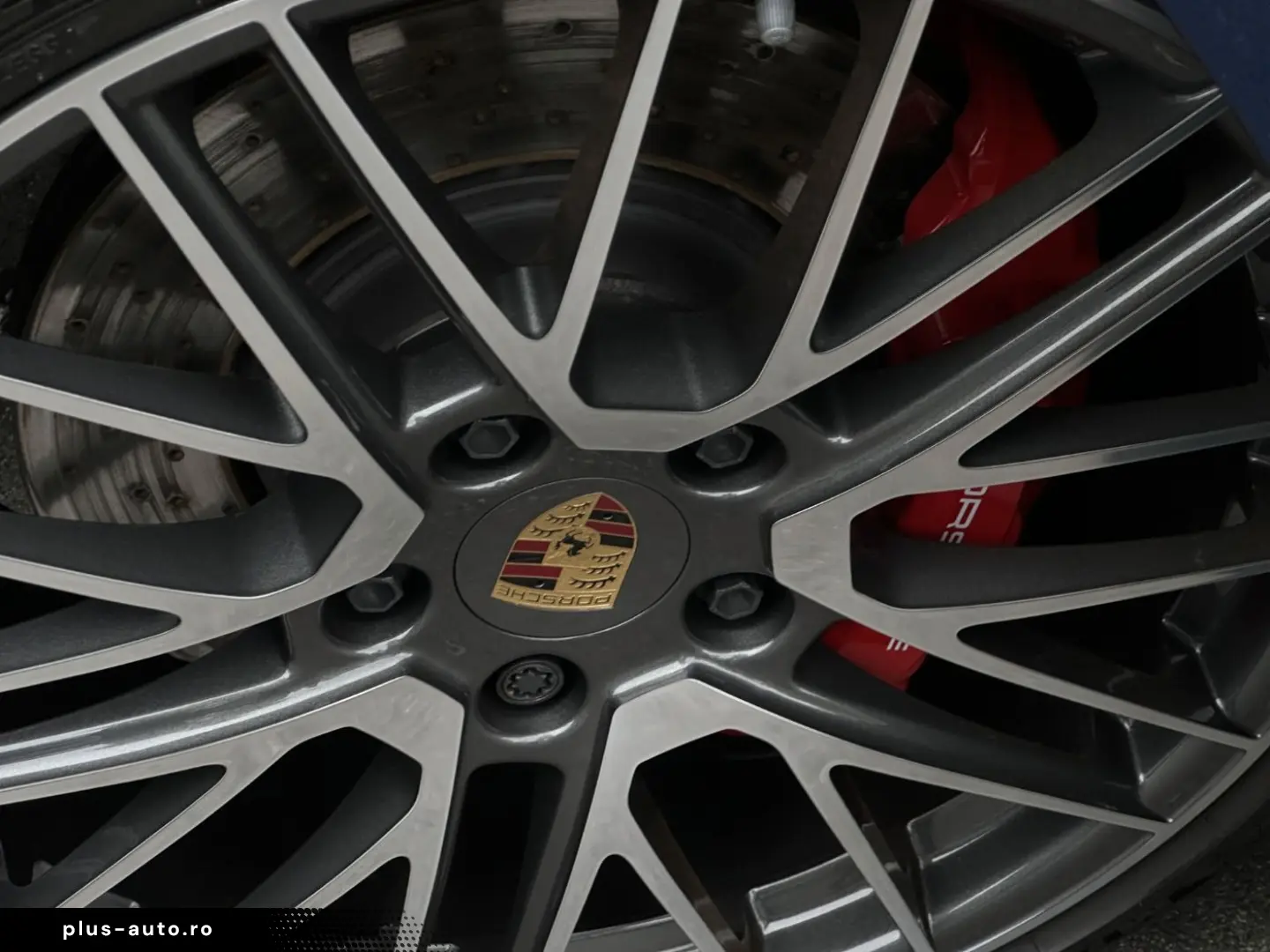 992 911 Carrera 4S Lift Matrix BOSE InnoDrive