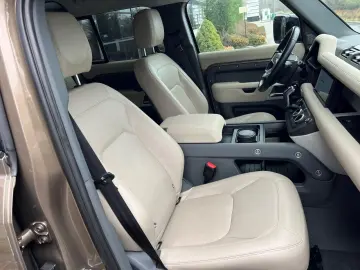 LAND ROVER DEFENDER 110 3.0 D250 MHEV XS EDITON