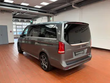 V 300 d lang Allrad AMG Airmatic Kühlfach LED