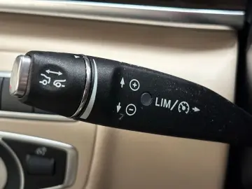 V 300 d lang Allrad AMG Airmatic Kühlfach LED