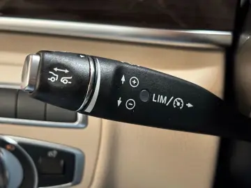 V 300 d lang Allrad AMG Airmatic Kühlfach LED