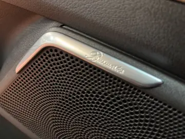 V 300 d lang Allrad AMG Airmatic Kühlfach LED