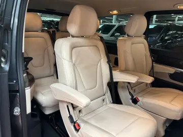 V 300 d lang Allrad AMG Airmatic Kühlfach LED