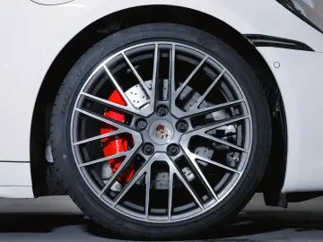 911 Carrera 4S Clubleder Liftsystem Sport Chrono