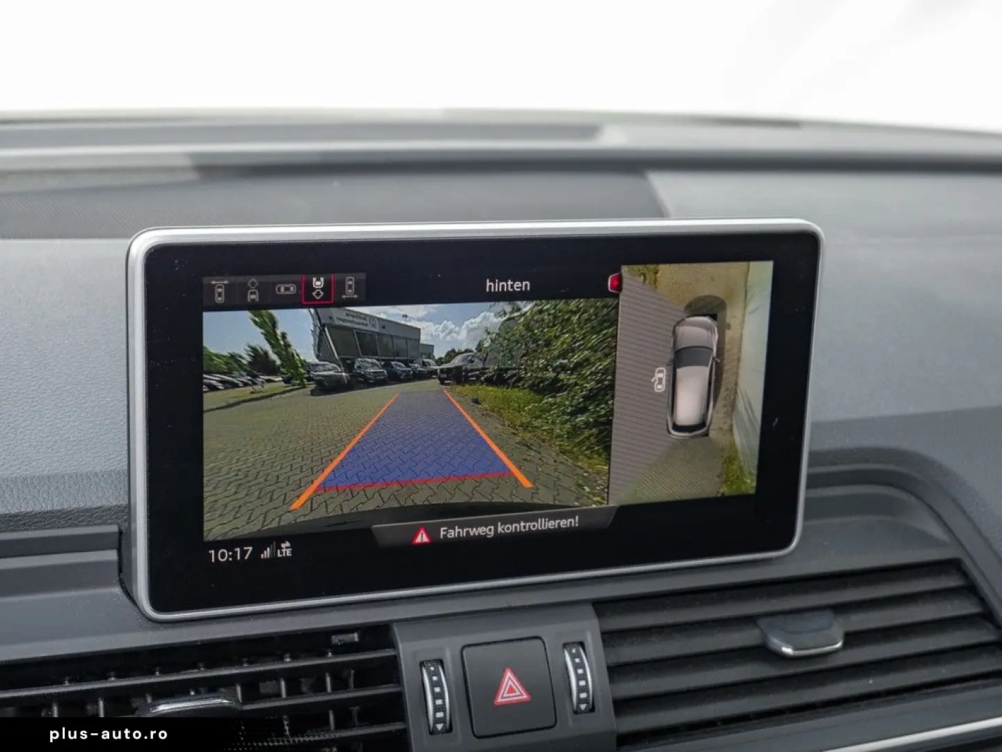 Q5 design 45 TFSI quattro MATRIX LUTF STAND NAVI