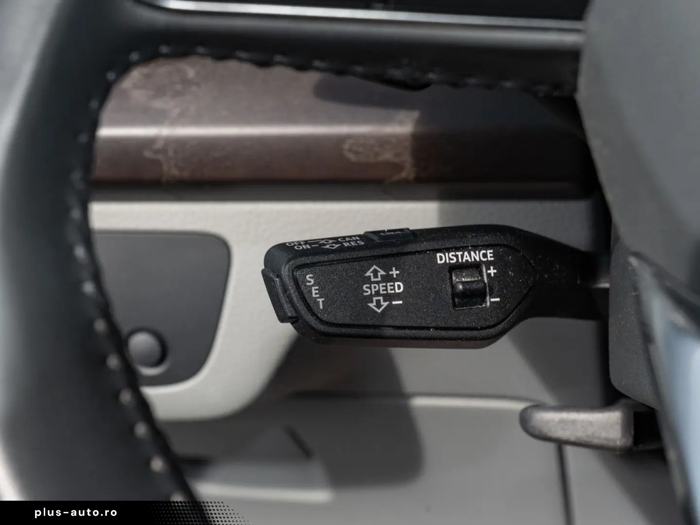 Q5 design 45 TFSI quattro MATRIX LUTF STAND NAVI