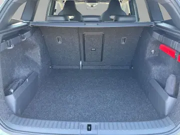 Enyaq 80X Sportline Matrix HuD Kamera Memory