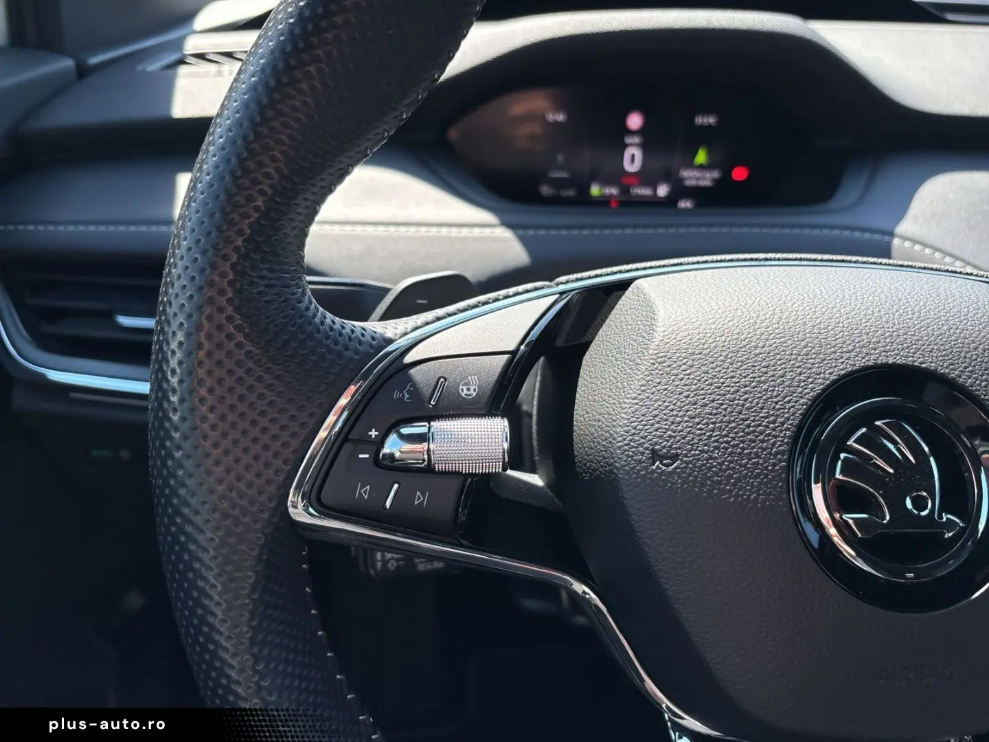 Enyaq 80X Sportline Matrix HuD Kamera Memory